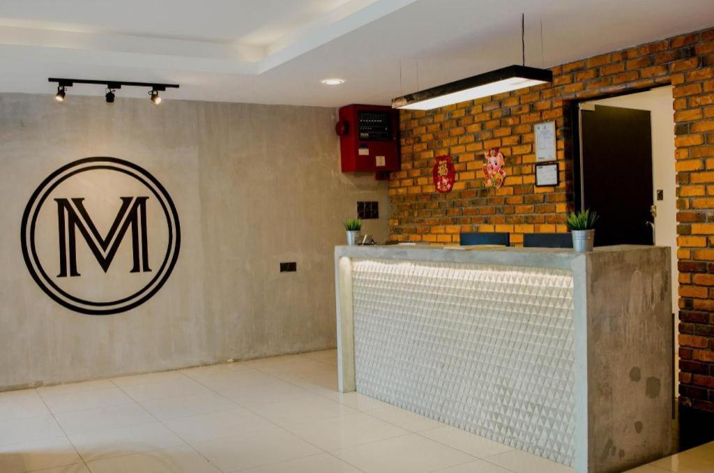 Monaco Boutique Hotel Sadong Jaya Kota Kinabalu Esterno foto
