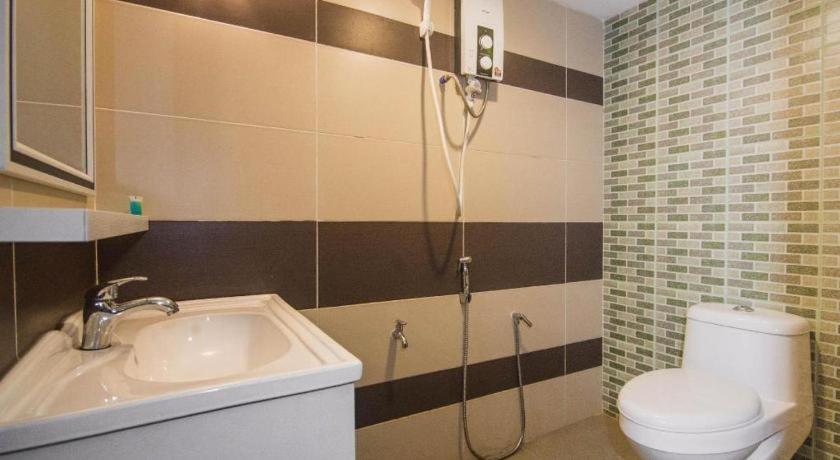 Monaco Boutique Hotel Sadong Jaya Kota Kinabalu Esterno foto