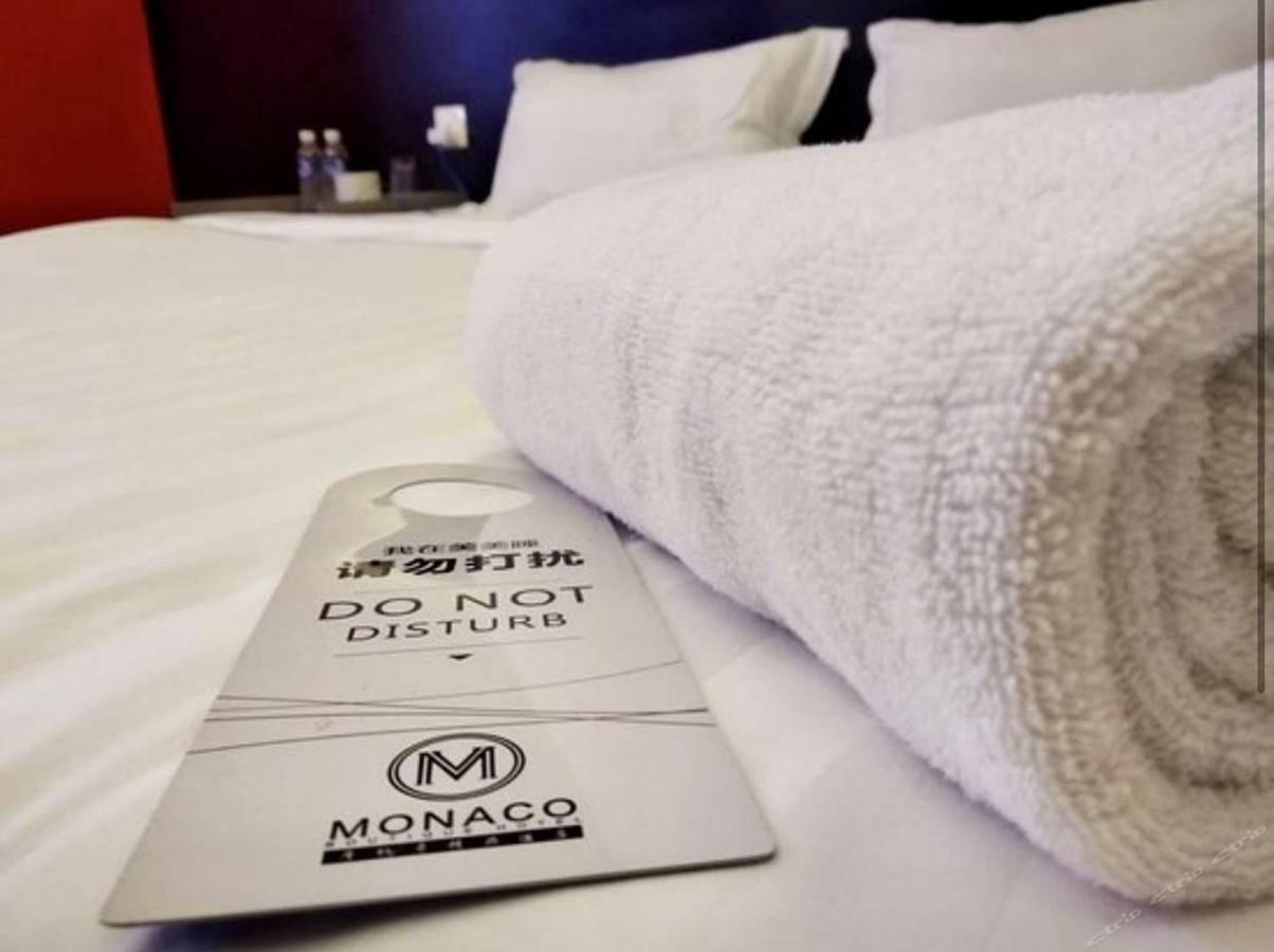 Monaco Boutique Hotel Sadong Jaya Kota Kinabalu Esterno foto